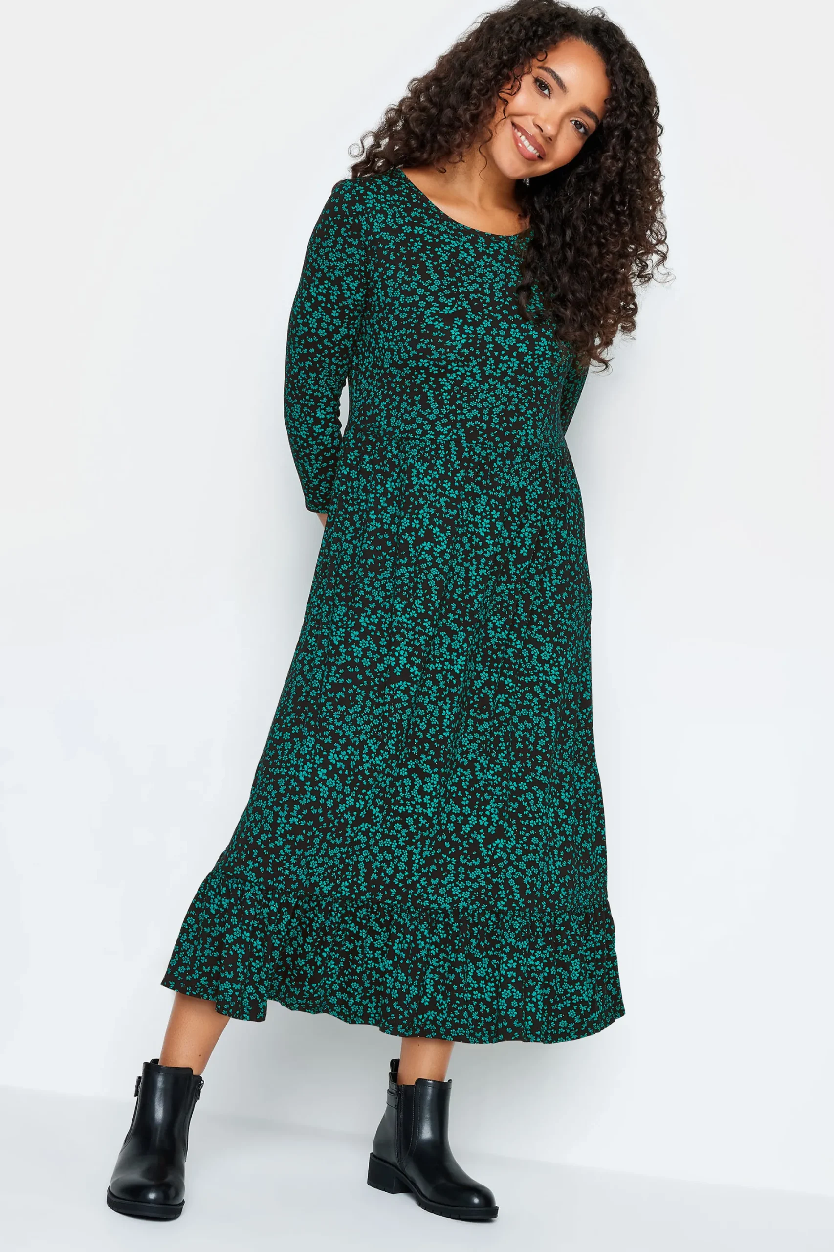 M&Co Petites Petite Green Ditsy Floral Print Midi Dress>Women Midi Dresses