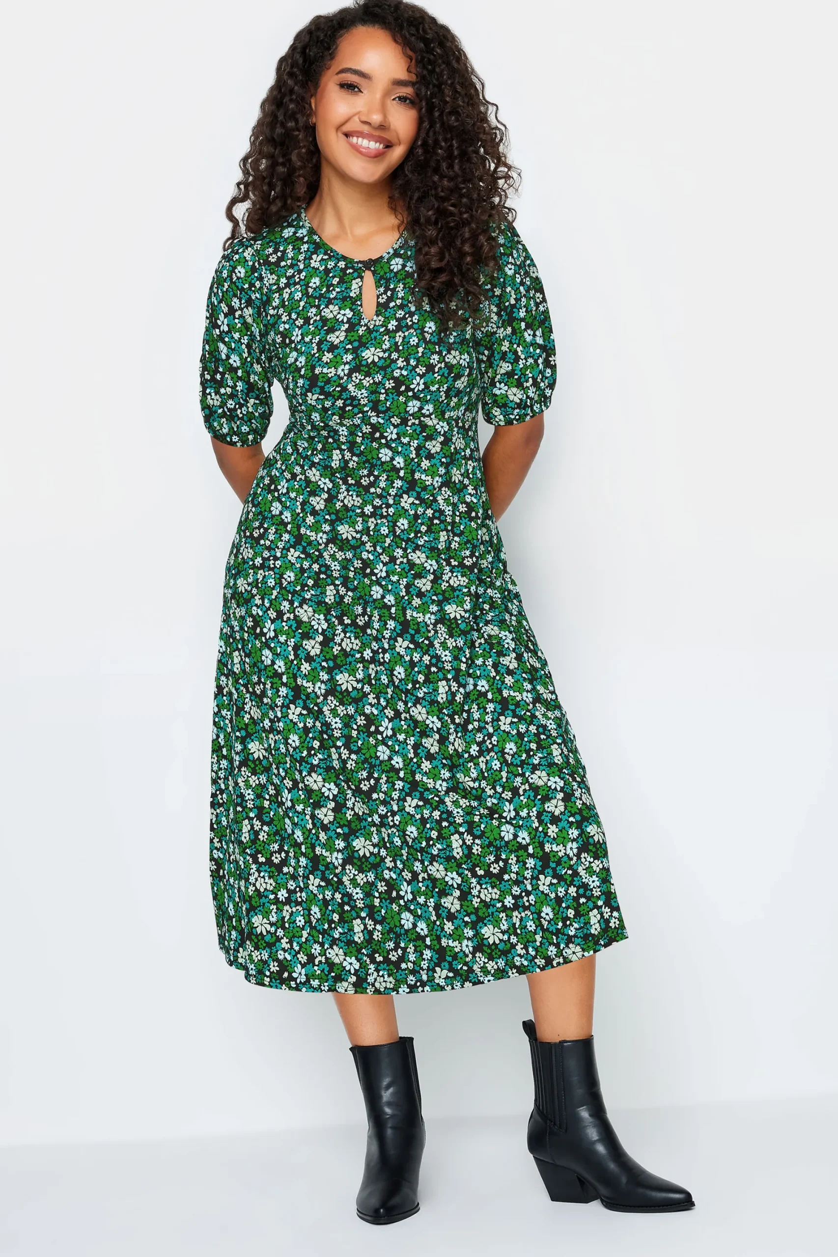 M&Co Petites Petite Green Ditsy Floral Print Midi Dress>Women Midi Dresses