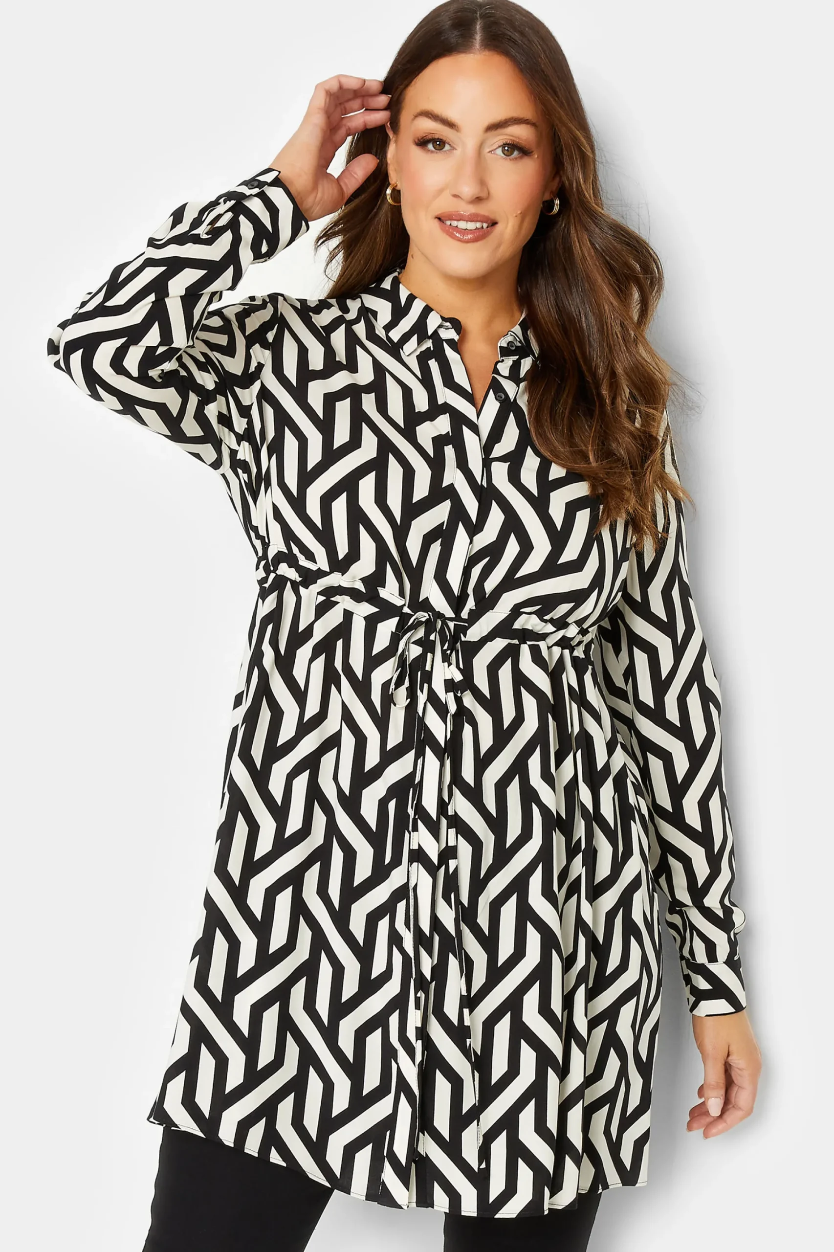 M&Co Womens Black & White Geometric Print Tie Waist Tunic Shirt>Women Shirts