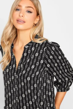 M&Co Womens Black Chain Print V-Neck Blouse><noscript><img width=