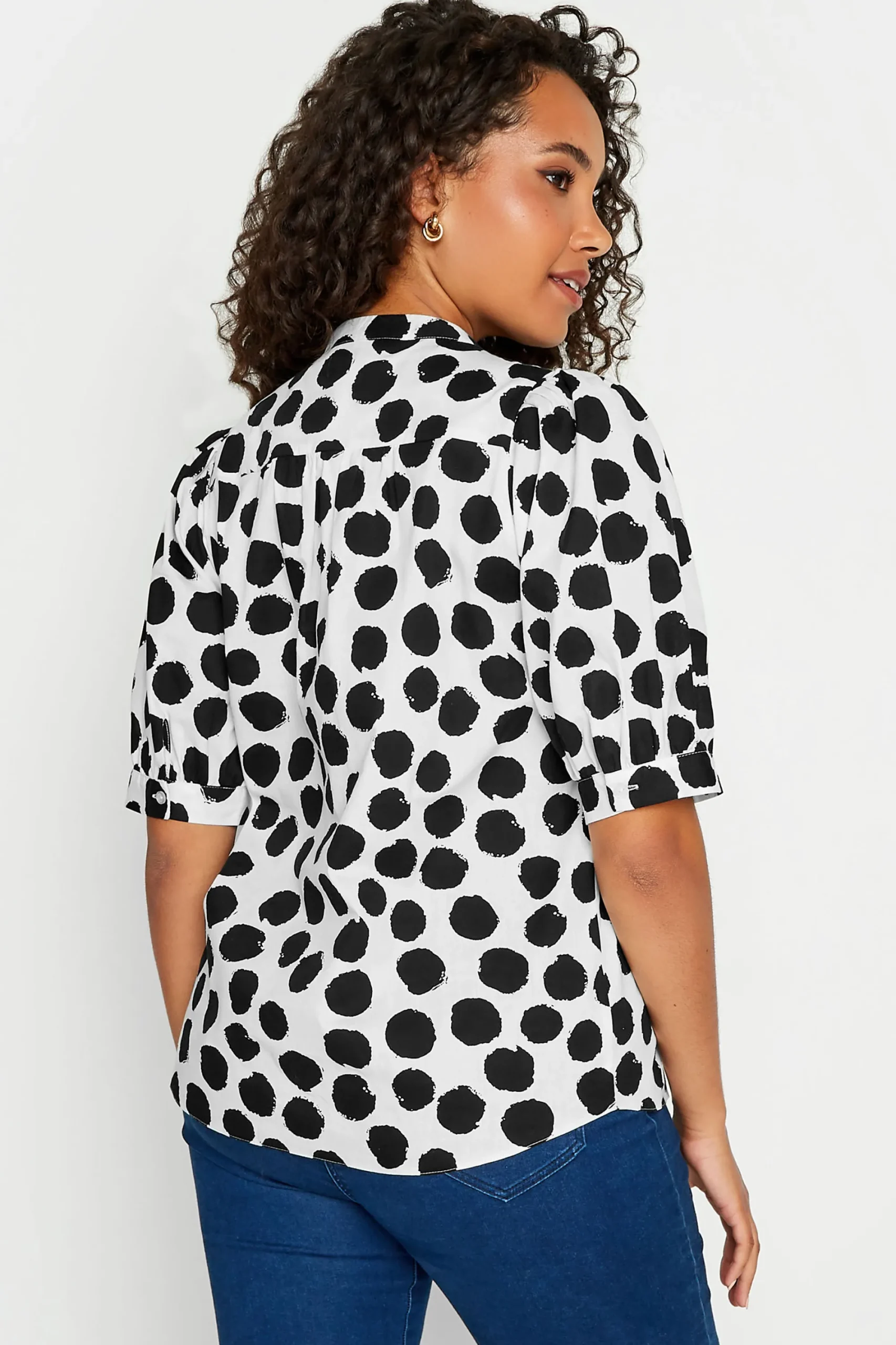 M&Co Womens White Polka Dot Puff Sleeve Shirt>Women Short Sleeve Tops