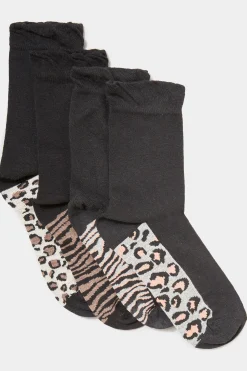 M&Co Yours Yours 4 Pack Black Animal Print Footbed Socks>Women Socks