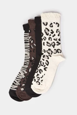 M&Co Yours Yours 4 Pack White & Black Animal Print Socks><noscript><img width=