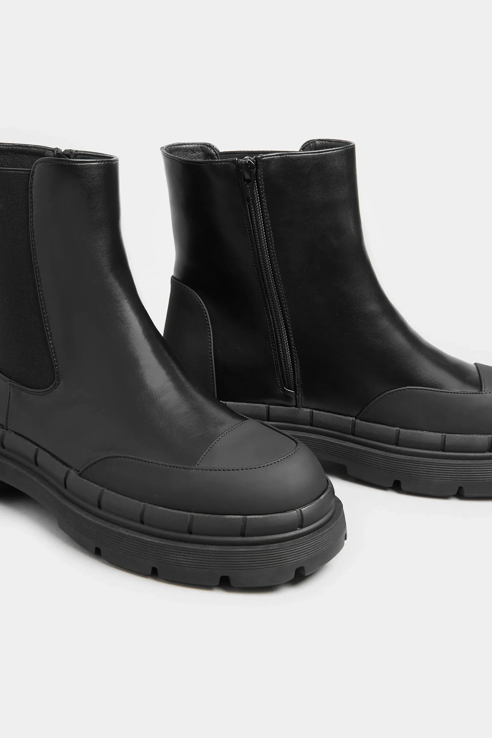 M&Co Yours Yours Black Chunky High Chelsea Boots In Extra Wide Eee Fit>Women Boots