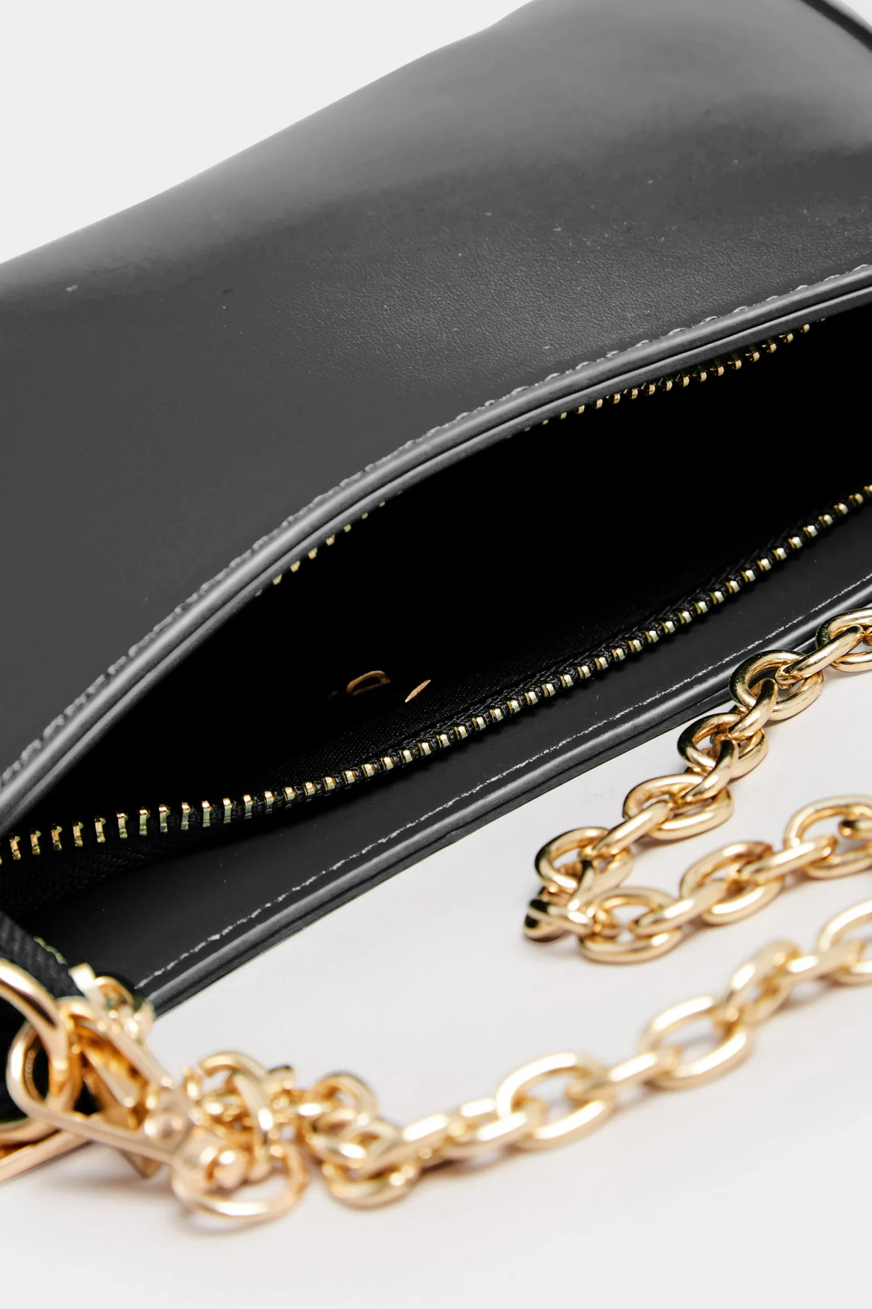 M&Co Yours Yours Black Detachable Chain Shoulder Bag>Women Bags