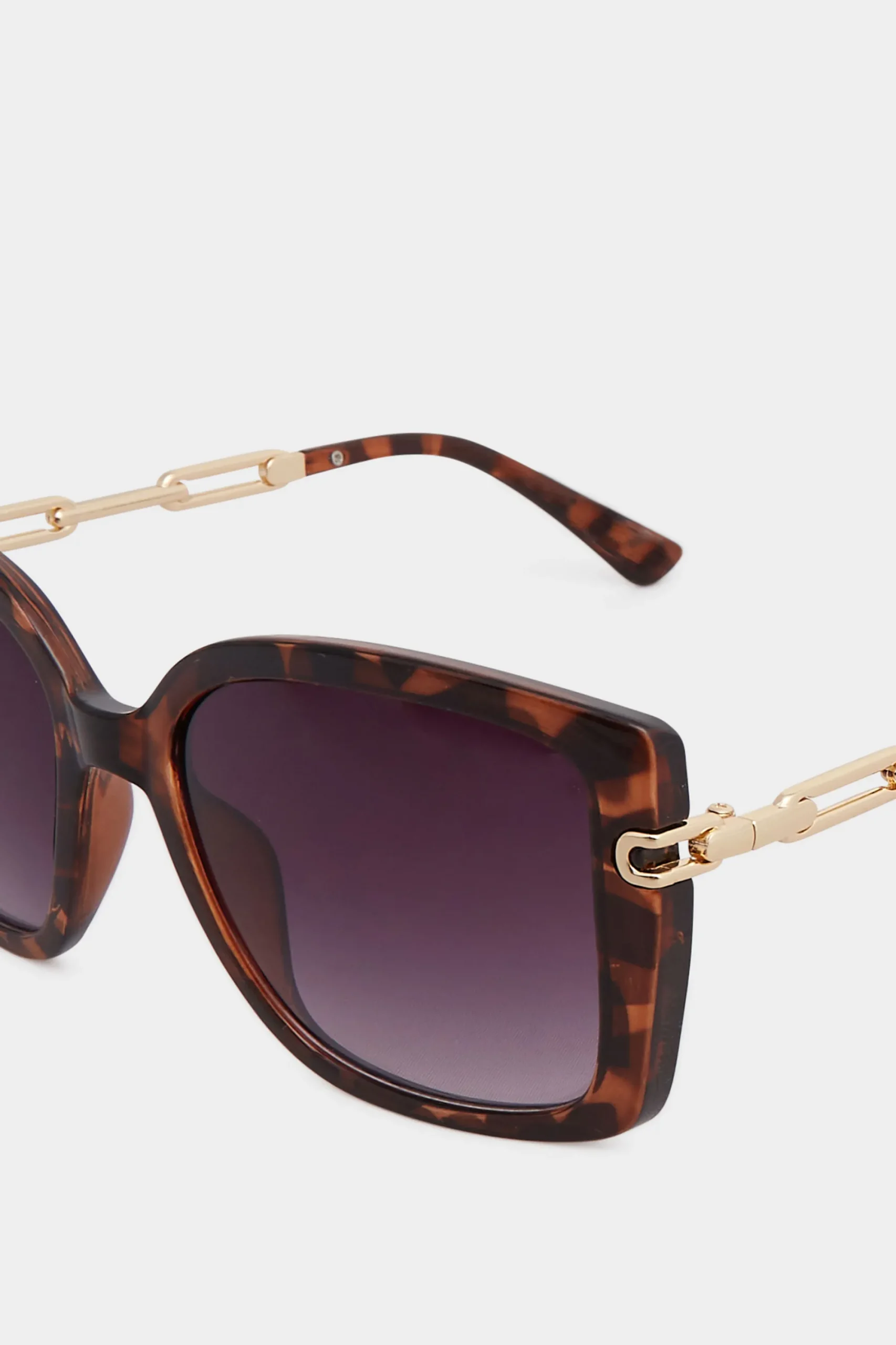 M&Co Yours Yours Brown Tortoiseshell Oversized Chain Arm Sunglasses>Women Sunglasses