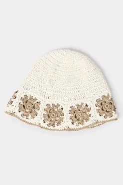 M&Co Yours Yours White Crochet Contrast Edge Bucket Hat>Women Hats
